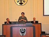 Wiceminister Bojanowska na spotkaniu z PCPR we Wrocławiu/Fot.DUW