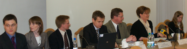Prezentacja raportu Zatrudnienie w Polsce 2006