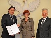 Minister Rafalska wręczyła akt powołania nowemu prezesowi PFRON
